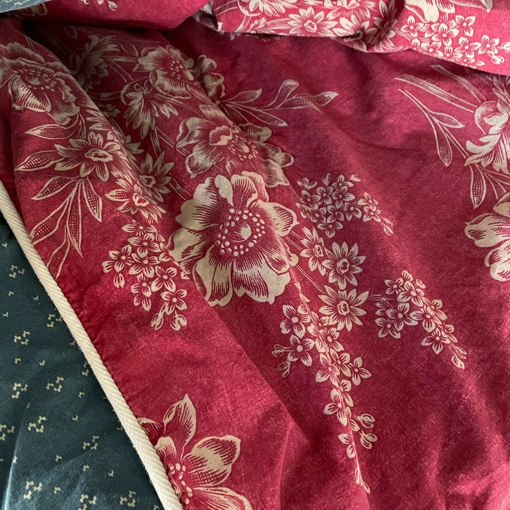 Ralph Lauren Chaps Telluride Queen Size Comforter. In EUC
